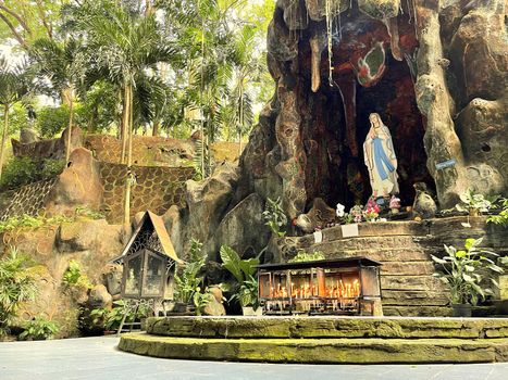 Peaceful place for prayer tranquil place to send our prayers to St. Mary