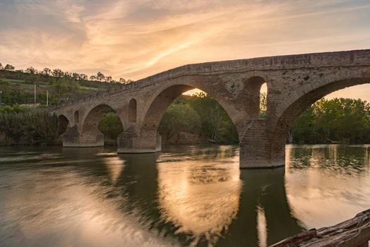 Puente la Reina (Bridge of the Queen) bridge over the Arga river. Navarra, Spain