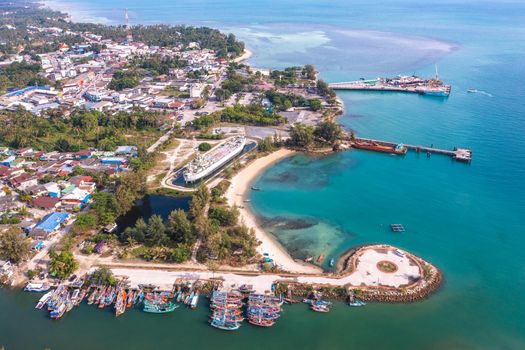Aerial view of Thong Sala pier, boat and koh Tae Nai in koh Phangan, Thailand, south east asia