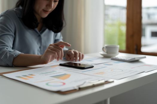 Business Woman Ideas professional investor working new start up project. Concept. business planning in office