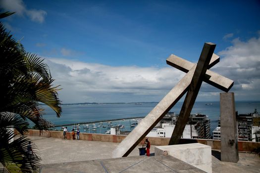 salvador, bahia / brazil - Nov. 20, 2019: Monument of the Fallen Cross in the Se Square in Salvador. The work of artist Mario Cravo, pays tribute to the old Se Church, demolished in 1933.


