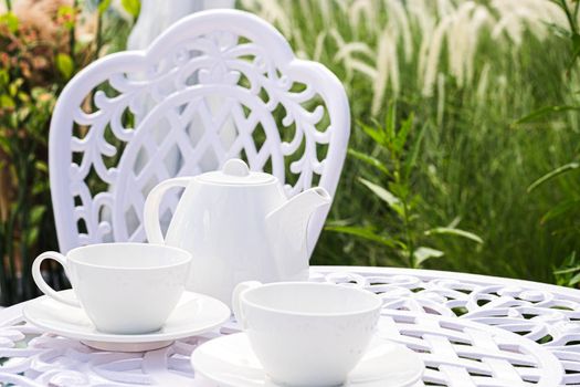 inspiration picnic outdoors, with the dinner table and Picnic setting