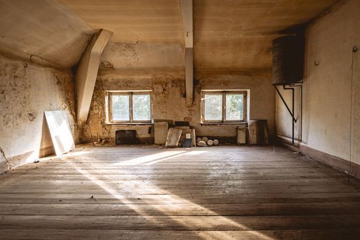 Urbex, An old abandoned house in Belgium.