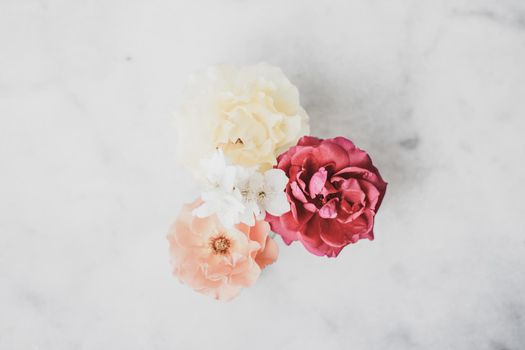 Wedding decor, floral background and beautiful home garden concept - Vintage roses on marble