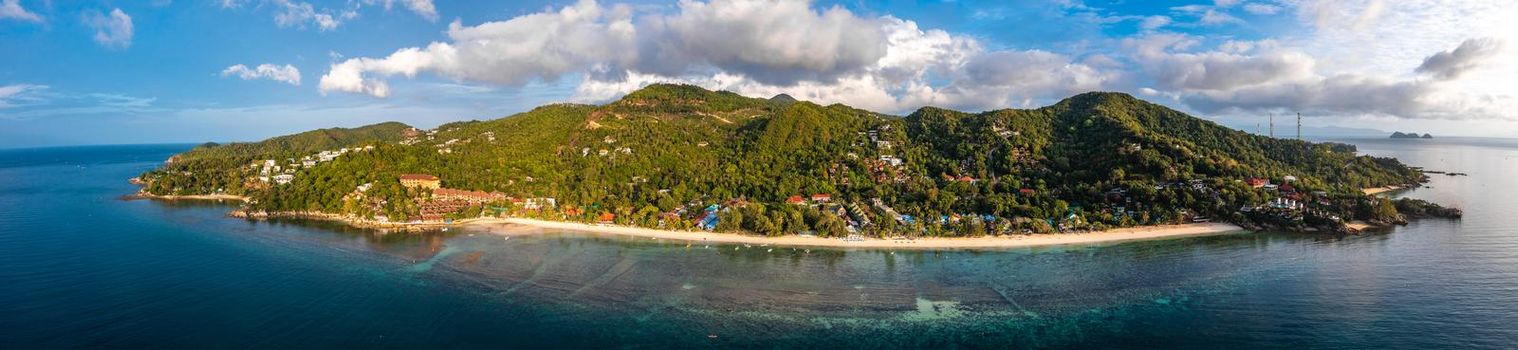 Haad Yao is a beautiful white sand beach that bends gently around the north west of Koh Phangan