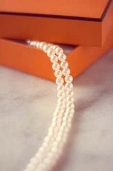 Chic pearl jewellery in a present box - Valentine's day ideas, luxury shopping and holiday inspiration concept. The perfect gift for her