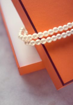 Chic pearl jewellery in a present box - Valentine's day ideas, luxury shopping and holiday inspiration concept. The perfect gift for her