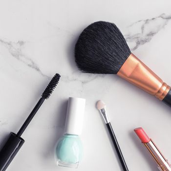 Modern feminine lifestyle, blog background and styled stock concept. Beauty and fashion inspiration - Make-up and cosmetics flatlay on marble