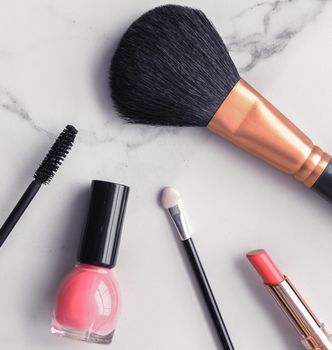 Modern feminine lifestyle, blog background and styled stock concept. Beauty and fashion inspiration - Make-up and cosmetics flatlay on marble