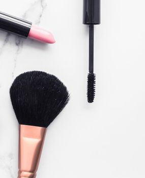 Modern feminine lifestyle, blog background and styled stock concept. Beauty and fashion inspiration - Make-up and cosmetics flatlay on marble