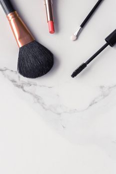 Modern feminine lifestyle, blog background and styled stock concept. Beauty and fashion inspiration - Make-up and cosmetics flatlay on marble