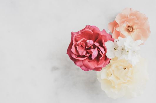 Wedding decor, floral background and beautiful home garden concept - Vintage roses on marble