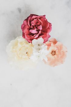 Wedding decor, floral background and beautiful home garden concept - Vintage roses on marble