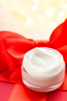 Beauty, cosmetics and skincare concept - Luxury face cream as a holiday gift