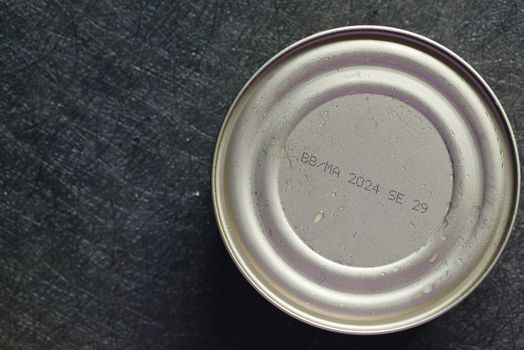 expire date on food can on white background