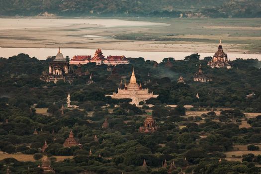 The Ananda Temple, Thatbinnya Temple, the Bagan Archaeological Museum, the Bagan Golden Palace and the Maha Bodhi-Phaya and Bupaya Pagoda in Bagan as seen from the hot air balloon