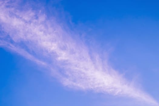 Huge white fluffys clouds sky background with blue sky background