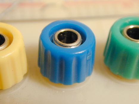 terminal posts for electrical low voltage banana 4mm plugs with colour coding