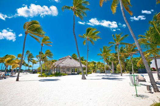 Idyllic white sand beach in Islamorada on Florida Keys, Florida stare of USA
