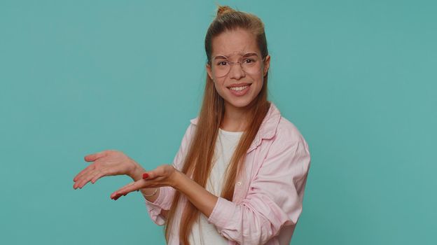 Girl raising hands asking what why reason of failure, demonstrating disbelief irritation by troubles, trendy social media meme anti lifehacks ridicules people who complicate simple tasks for no reason