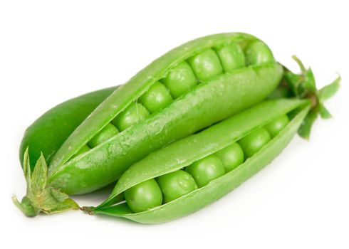 Green peas isolated on the white