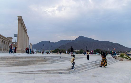 Sharjah, UAE - 07.20.2021 - Visitors at Sharjah amphitheatre, Khor Fakkan area