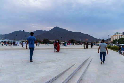 Sharjah, UAE - 07.20.2021 - Visitors at Sharjah amphitheatre, Khor Fakkan area