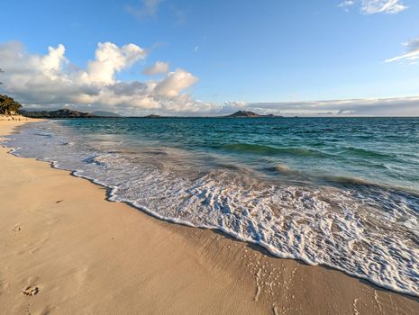 sunrise ove lanikai beach oahu hawaii