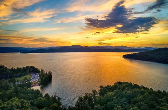 beautiful early morning sunrise on lake jocassee south carolina