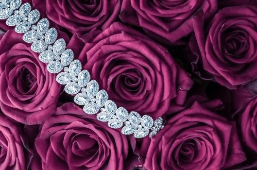 Luxe branding, glamour fashion and boutique shopping concept - Luxury diamond jewelry bracelet and pink roses flowers, love gift on Valentines Day and jewellery brand holiday background design