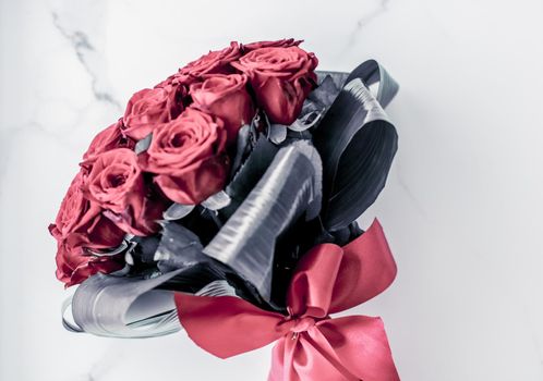 Gift for her, romantic relationship and floral design concept - Luxury bouquet of coral roses on marble background, beautiful flowers as holiday love present on Valentines Day