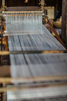 Retro machine weave (image of Showa). Shooting Location: Tokyo metropolitan area