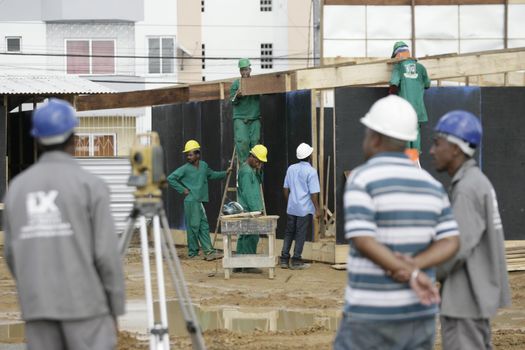 salvador, bahia / brazil - july 6, 2016: Workers are seen at the construction site of Salvador Municipal Hospital, in the neighborhood of Boca da Mata.