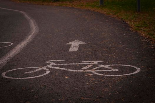 Bicycle sign on the bicycle lane