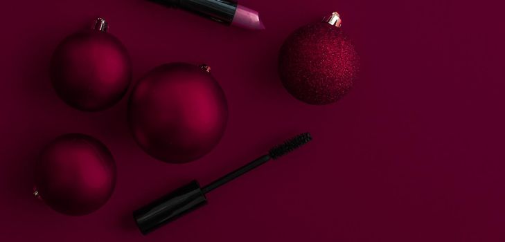 Cosmetic branding, fashion blog cover and girly glamour concept - Make-up and cosmetics product set for beauty brand Christmas sale promotion, luxury burgundy flatlay background as holiday design