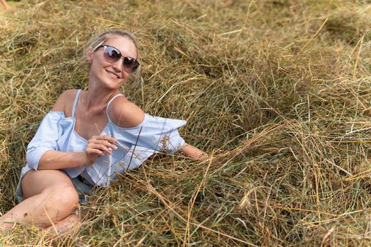 Travel fashion girl portrait happy sunglasses field freedom haystack, from sexy beauty for sunset for hippie hippy, contemplation youth. Full wild enjoy, blue