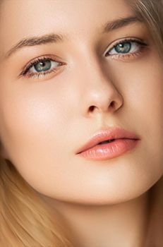 Natural beauty and no make-up look, beautiful young woman as skin care cosmetics and feminine brand concept, face portrait close-up