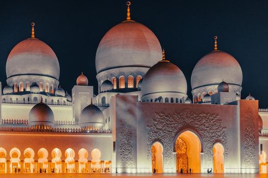 Shakezy Cayd Grand Mosque (United Arab Emirates). Shooting Location: Abdabi