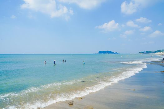 Midsummer Shichigahama coast (early morning). Shooting Location: Kamakura City, Kanagawa Prefecture
