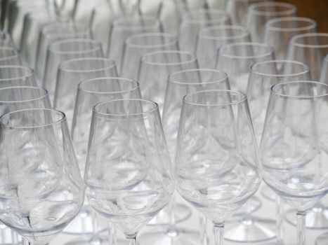 Wine glasses on the table in the restaurant