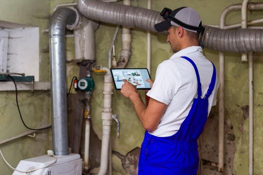 construction worker with a tablet Planning Developer Concept.