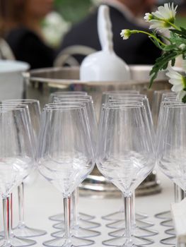Wine glasses on the table in the restaurant