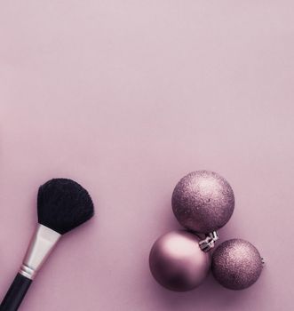 Cosmetic branding, fashion blog cover and girly glamour concept - Make-up and cosmetics product set for beauty brand Christmas sale promotion, luxury purple flatlay background as holiday design