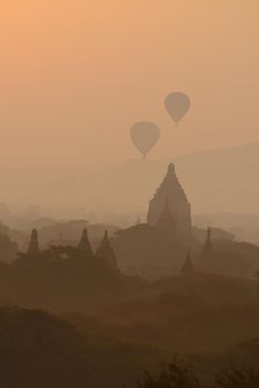 hot air balloon with pagoda in bagan