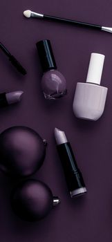 Cosmetic branding, fashion blog cover and girly glamour concept - Make-up and cosmetics product set for beauty brand Christmas sale promotion, luxury plum flatlay background as holiday design