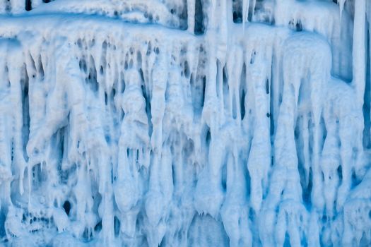 Ice formations. Forms of frozen water.