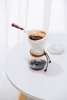 Coffee drip set, Making coffee dripping in coffee shop