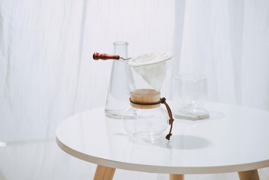 Coffee drip set, Making coffee dripping in living room