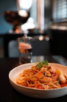 spaghetti pomodoro with sea food 