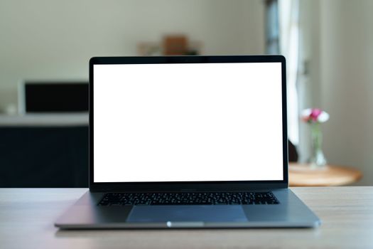 White screen laptop computer that can bring messages or advertising media to put.